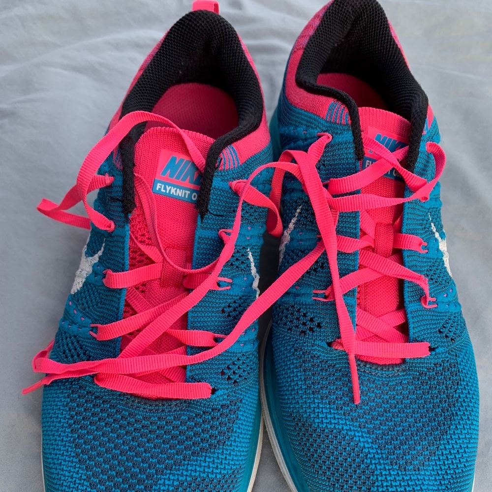 Nike Flyknit Shoes